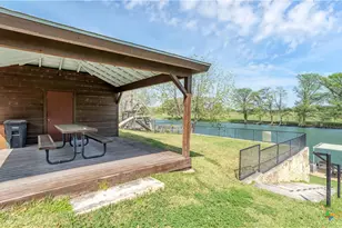 2230 Windsor Pl, New Braunfels, TX 78130 - Photo 48