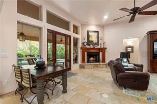 200 Redbird Ln, Kingsbury, TX 78638 - Photo 8