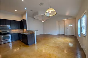 229 Anne Louise Dr, New Braunfels, TX 78130 - Photo 6