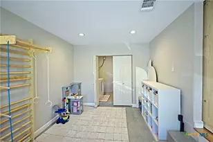 315 Winburn Ave, Schertz, TX 78154 - Photo 22