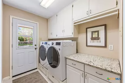 9106 Sundew Circle, San Antonio, TX 78266 - Photo 16