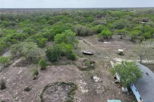 115 Ryan Rd, Refugio, TX 78377 - Photo 10