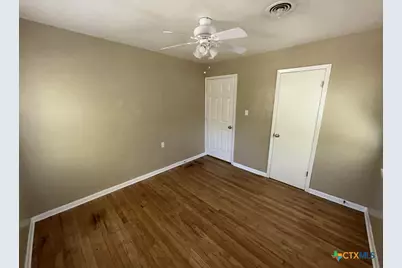 304 Oak Street, Copperas Cove, TX 76522 - Photo 8