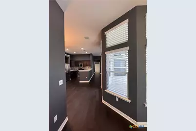 210 Yellowstone Drive, Victoria, TX 77904 - Photo 2