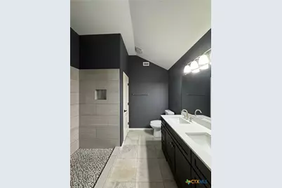 210 Yellowstone Drive, Victoria, TX 77904 - Photo 12