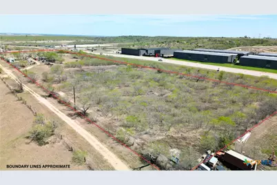 7710 Elroy Road, Del Valle, TX 78617 - Photo 4