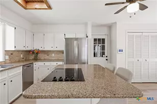 118 Santa Fe, Victoria, TX 77904 - Photo 8