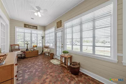 708 E Texas Avenue, Mart, TX 76664 - Photo 22