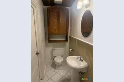 724 N Beal Street, Belton, TX 76513 - Photo 10