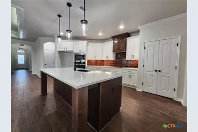 712 Golden Eagle Drive, Salado, TX 76571 - Photo 22