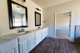 712 Golden Eagle Dr, Salado, TX 76571 - Photo 22