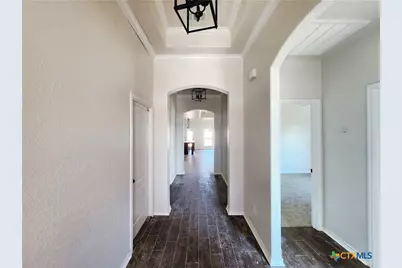 712 Golden Eagle Drive, Salado, TX 76571 - Photo 2