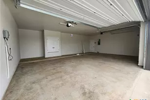 712 Golden Eagle Dr, Salado, TX 76571 - Photo 4