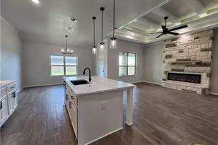700 Golden Eagle Dr, Salado, TX 76571 - Photo 12