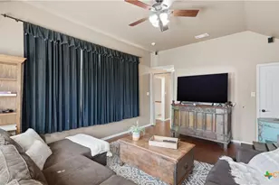 440 Oak Trce, New Braunfels, TX 78132 - Photo 32
