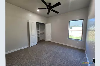 806 Eagle Heights Drive, Salado, TX 76571 - Photo 28