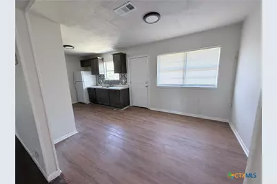 3203 Lake Travis Avenue, Killeen, TX 76543 - Photo 6