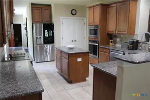 849 Santa Cruz Ln, New Braunfels, TX 78132 - Photo 10