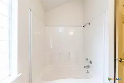 806 Saint Michael Street, Gonzales, TX 78629 - Photo 12