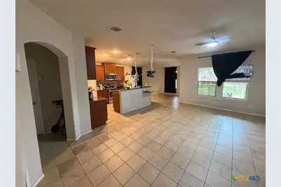 5202 Dauphin Drive, Belton, TX 76513 - Photo 2