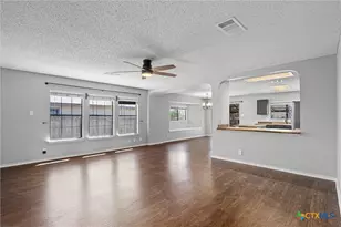 1082 Stone Hollow, New Braunfels, TX 78130 - Photo 6