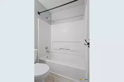 1082 Stone Hollow, New Braunfels, TX 78130 - Photo 24