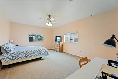 1624 Bayland Street, Round Rock, TX 78664 - Photo 22