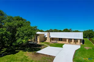 280 Hebron Church Rd, Yoakum, TX 77995 - Photo 2