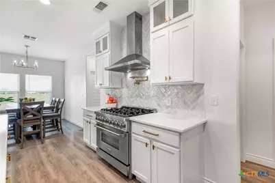 504 Town Hall Lane, Victoria, TX 77904 - Photo 18