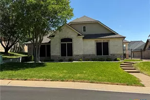 1305 Daisy Ln, Temple, TX 76502 - Photo 2