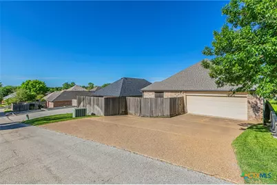 1305 Daisy Lane, Temple, TX 76502 - Photo 8