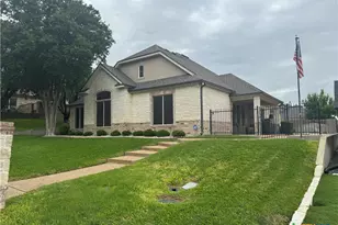1305 Daisy Ln, Temple, TX 76502 - Photo 1