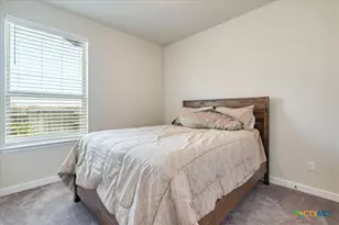 712 Coyote Crk Wy, Kyle, TX 78640 - Photo 20