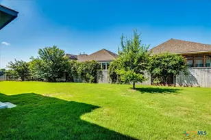 712 Coyote Crk Wy, Kyle, TX 78640 - Photo 42