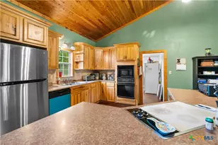 1125 King Country Rd, Gatesville, TX 76528 - Photo 10