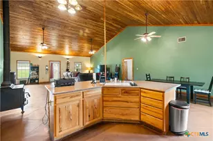 1125 King Country Rd, Gatesville, TX 76528 - Photo 14