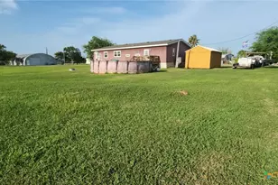 1602 W St Louis Ave, Seadrift, TX 77983 - Photo 20