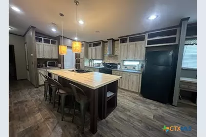 1602 W Saint Louis Avenue, Seadrift, TX 77983 - Photo 8