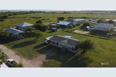 1602 W Saint Louis Avenue, Seadrift, TX 77983 - Photo 26