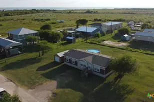 1602 W St Louis Ave, Seadrift, TX 77983 - Photo 26