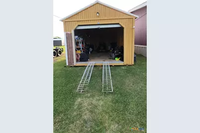 1602 W Saint Louis Avenue, Seadrift, TX 77983 - Photo 24