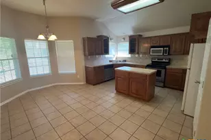 2410 Bachelor Button Blvd, Killeen, TX 76549 - Photo 8