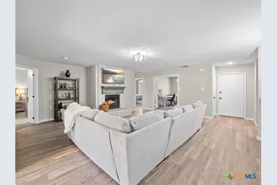 3620 Chestnut Court, Schertz, TX 78108 - Photo 10
