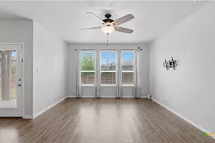 484 Copper Hill Dr, New Braunfels, TX 78130 - Photo 18