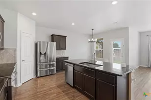 484 Copper Hill Dr, New Braunfels, TX 78130 - Photo 12