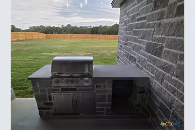 11151 Golden Eagle Avenue, Salado, TX 76571 - Photo 6