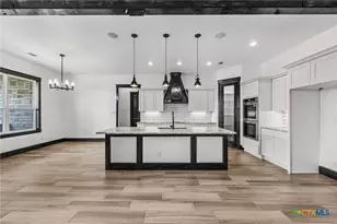 11151 Golden Eagle Ave, Salado, TX 76571 - Photo 18