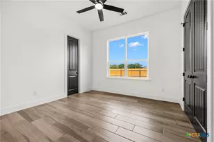 11151 Golden Eagle Ave, Salado, TX 76571 - Photo 36