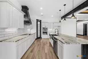 11151 Golden Eagle Ave, Salado, TX 76571 - Photo 18