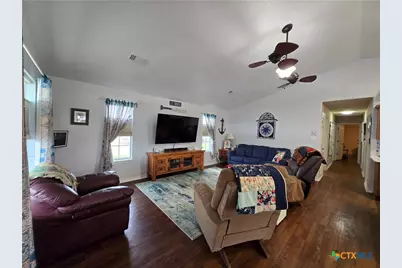 16 Peggy Street, Palacios, TX 77465 - Photo 12